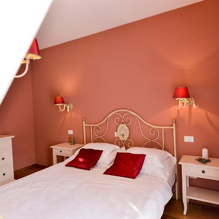 Villas Vilanija 우마그 외부 사진